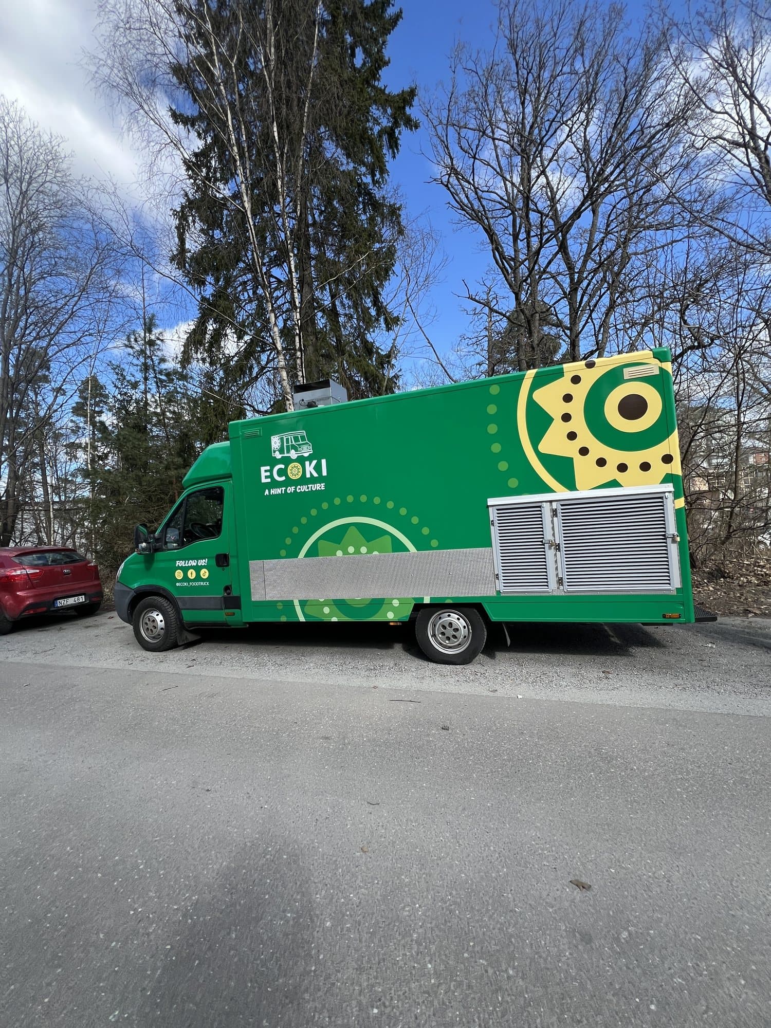 Den gröna Ecoki-trucken från sidan